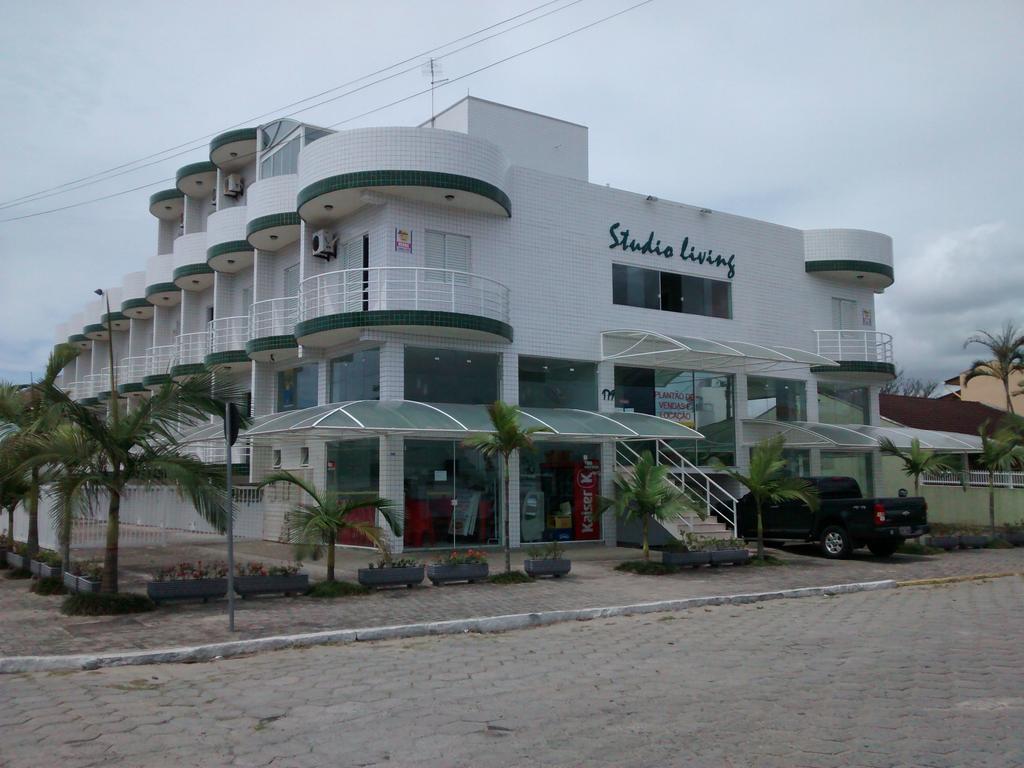 Residencial Studio Living Apartamento Guaratuba Exterior foto